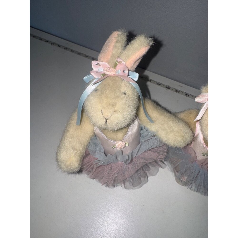 Vtg Muffy Vanderbear 1982 & Hoppy Vanderhare 1990 Ballerina Plush Paw de Deux 8" - Picture 2 of 10